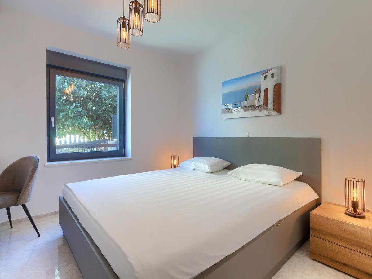 Apartment Wing 77 By Interhome Pola Esterno foto