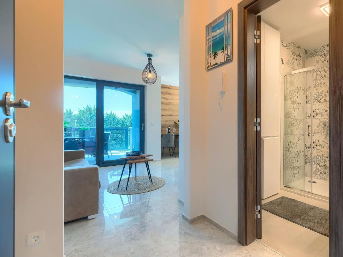 Apartment Wing 77 By Interhome Pola Esterno foto