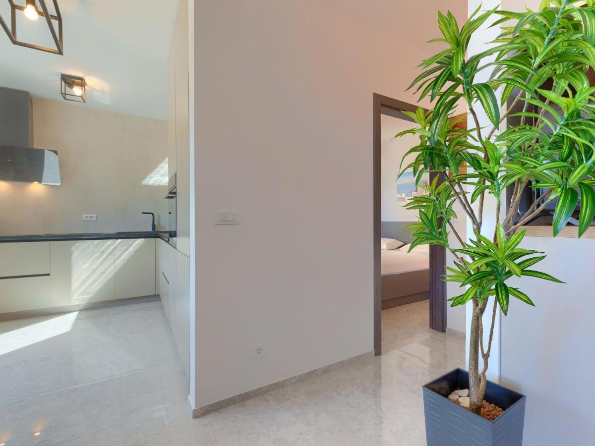 Apartment Wing 77 By Interhome Pola Esterno foto